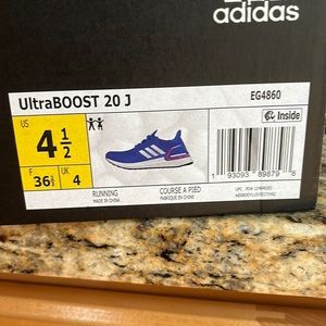 Adidas Ultraboost 20, blue sneakers, size 4.5